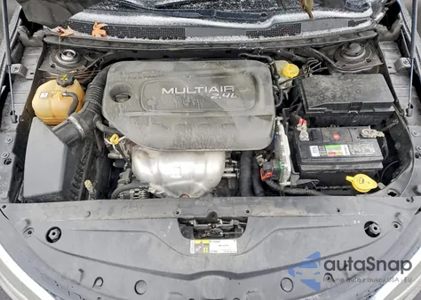 2015 Chrysler 200 Limited z USA, uszkodzony, nr VIN 1C3CCCAB1FN591316